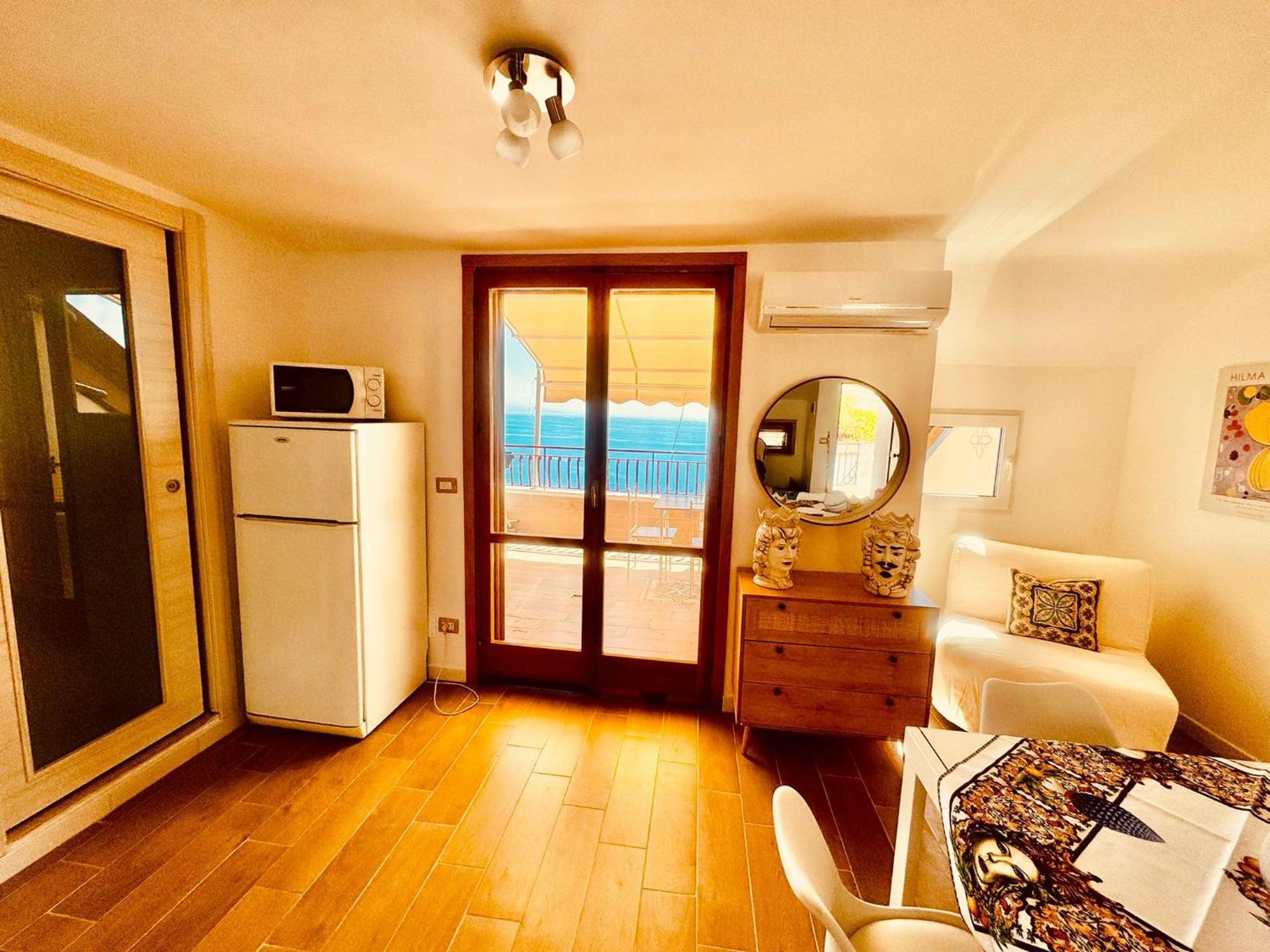 Sunrise Home Letojanni Kültér fotó